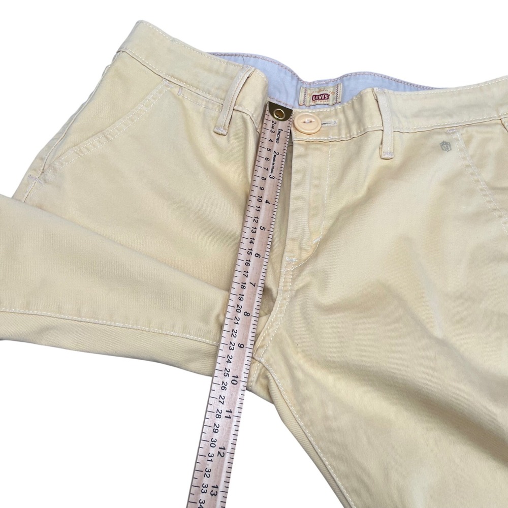 Levi's Bermuda Shorts Women 10 Yellow Stretch Twill Cotton Twill Chino - Picture 10 of 10